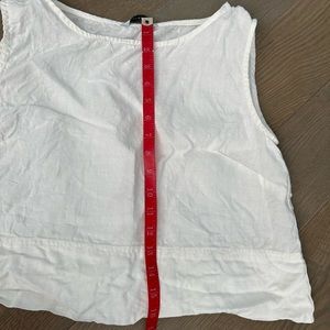 Linenfox Linen Crop Tank Top in Milky White size Small